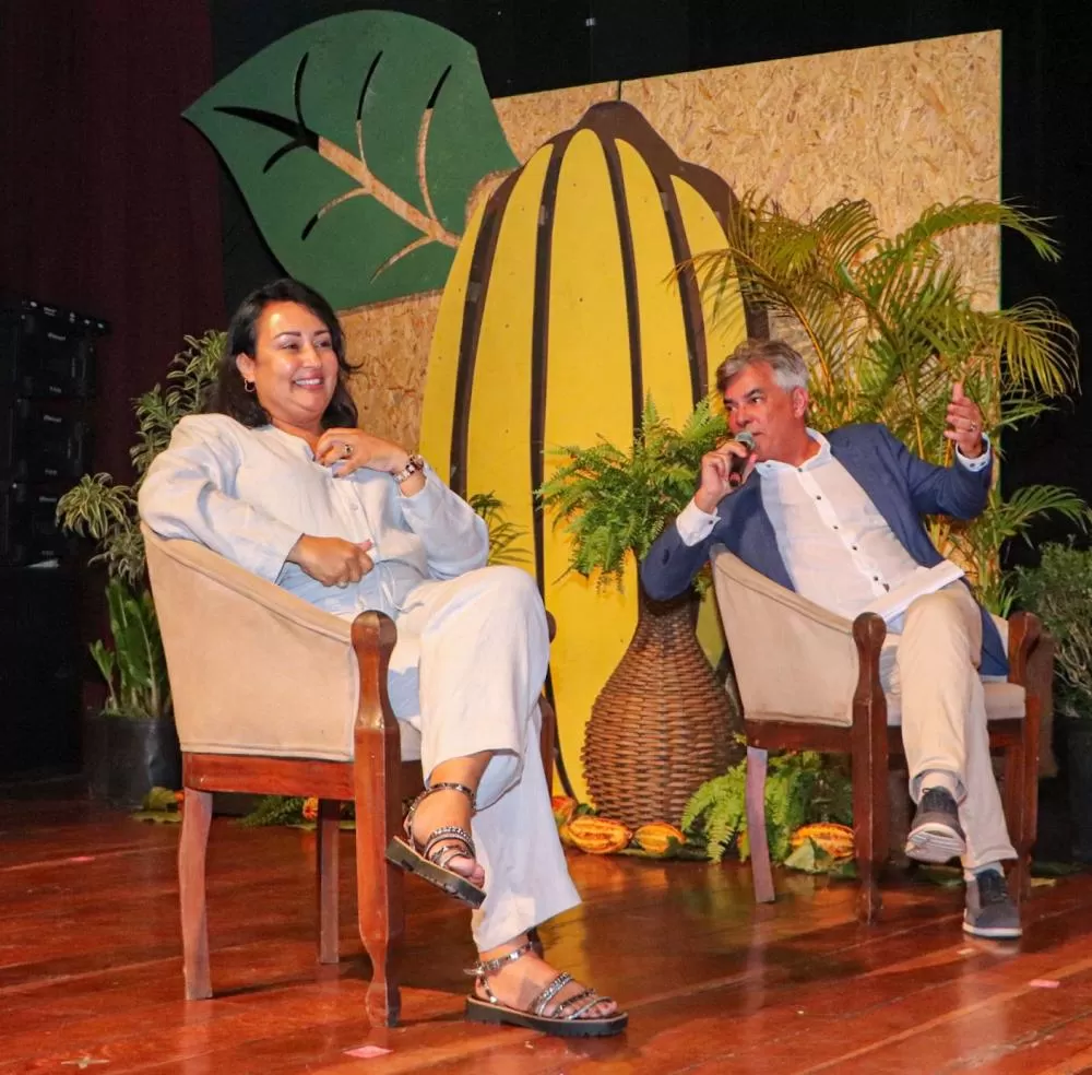 FLICACAU ATRAI MILHARES DE VISITANTES E DEVOLVE ITABUNA AO CIRCUITO DAS GRANDES FESTAS LITERÁRIAS.