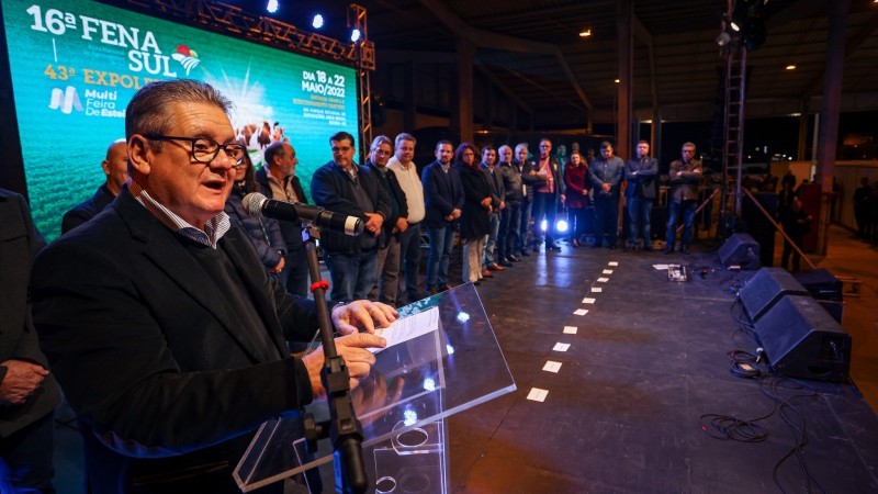 Governador participa da abertura oficial da Fenasul Expoleite 2022