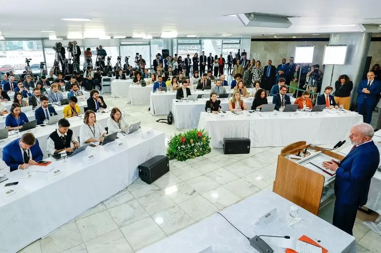 “A arte de governar é cuidar desse país”, destaca Lula ao fazer balanço das ações do Governo do Brasil.