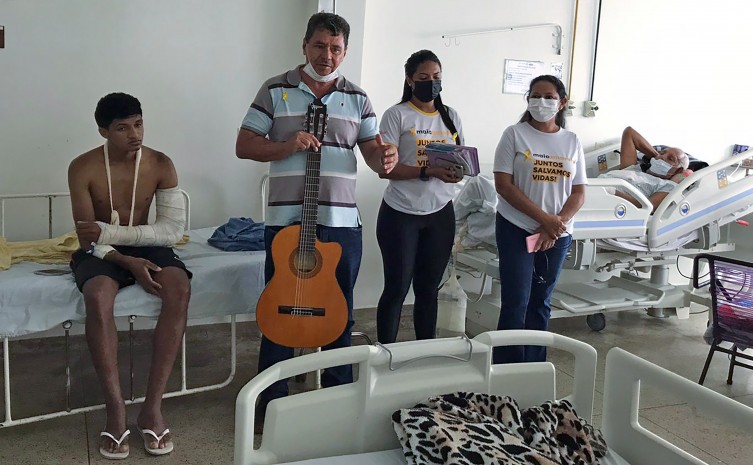 Hospital Regional de Araguaína participa de ações da campanha Maio Amarelo