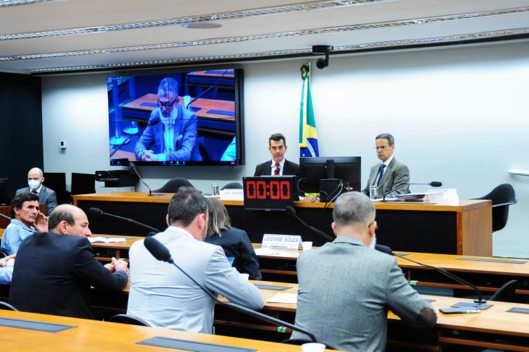 Governo diz que o Projeto Pró-Águas Urucuia, em Minas Gerais, não inclui barragem