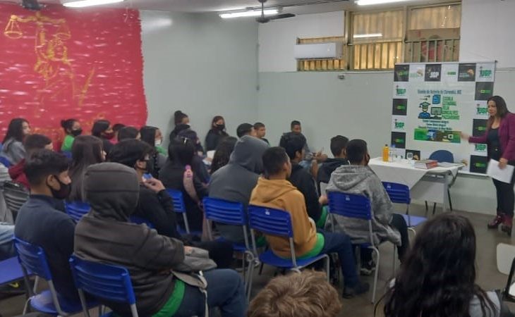 EE Júlia Gonçalves Passarinho realiza II Ciclo de Palestras Jurídicas