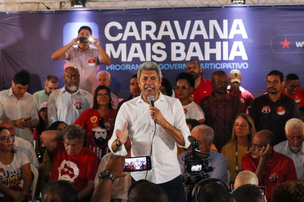 Jerônimo reforça aliança com Lula e diz que pré-candidato a governador não pode ser neutro diante da fome e do desemprego.