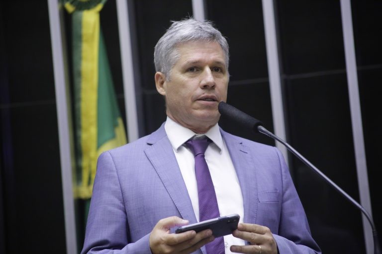 Comissão debate descumprimento da Lei dos Anistiados Políticos