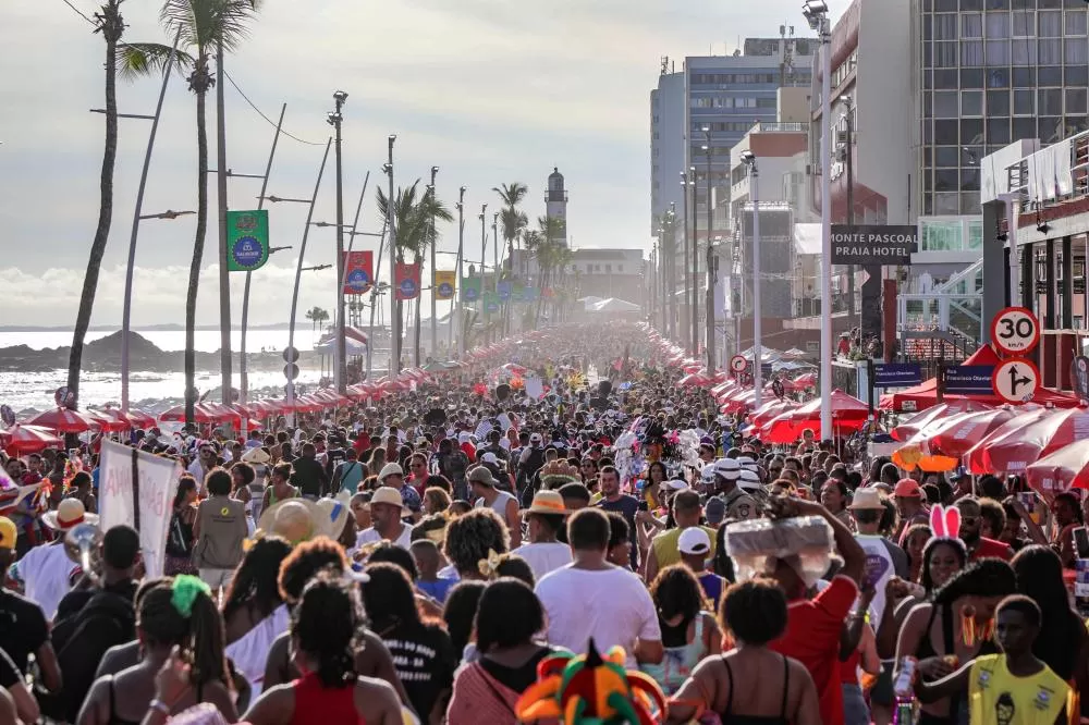 Fuzuê e Furdunço têm datas invertidas no pré-Carnaval de Salvador 2026.