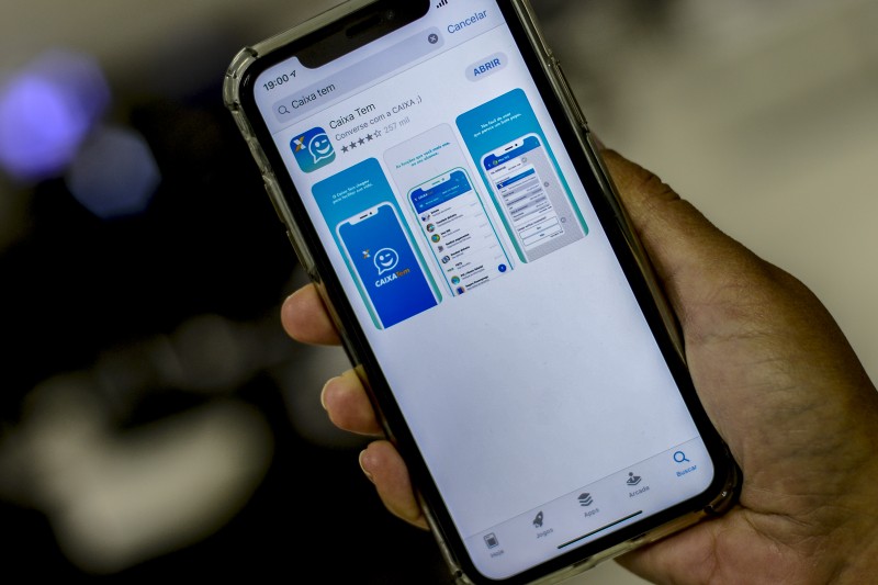 Trabalhadores nascidos em julho podem sacar até R$ 1 mil no FGTS