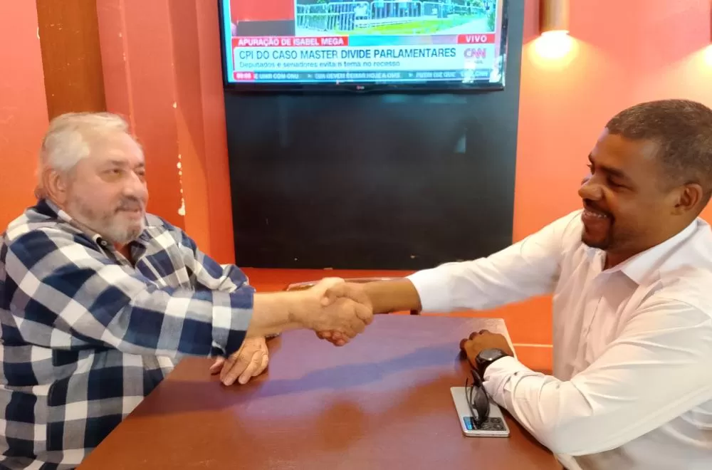 Carlos Sodré articula pré-candidatura e convida advogado Robenilson Torres para disputar vaga na Alba.