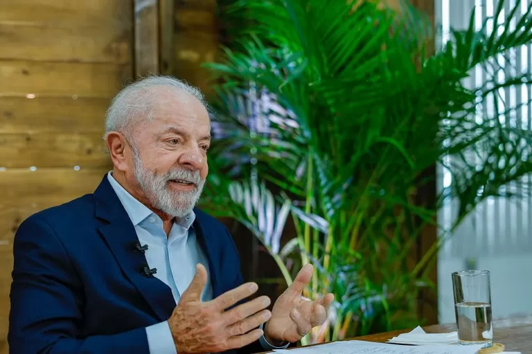 Lula destaca entregas de saúde na Bahia, revela que país fez mais de 14 milhões de cirurgias pelo SUS em 2025 e defende reestruturação da segurança.