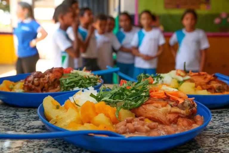 Com reajuste de 14,35%, Programa Nacional de Alimentação Escolar acumula valorização de 55% desde 2023.