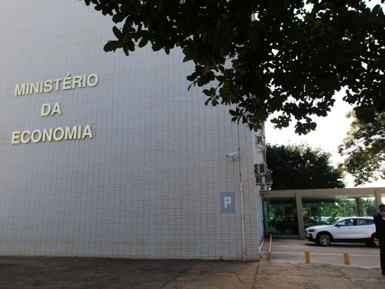 Projeto destina R$ 827 mil para escritório do Ministério da Economia em Washington