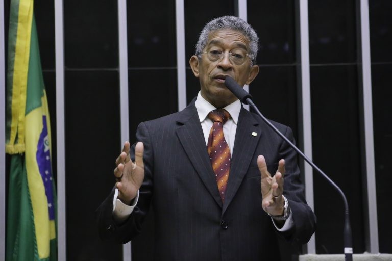 Comissão aprova projeto que institui a Política Nacional de Linguagem Simples em órgãos públicos