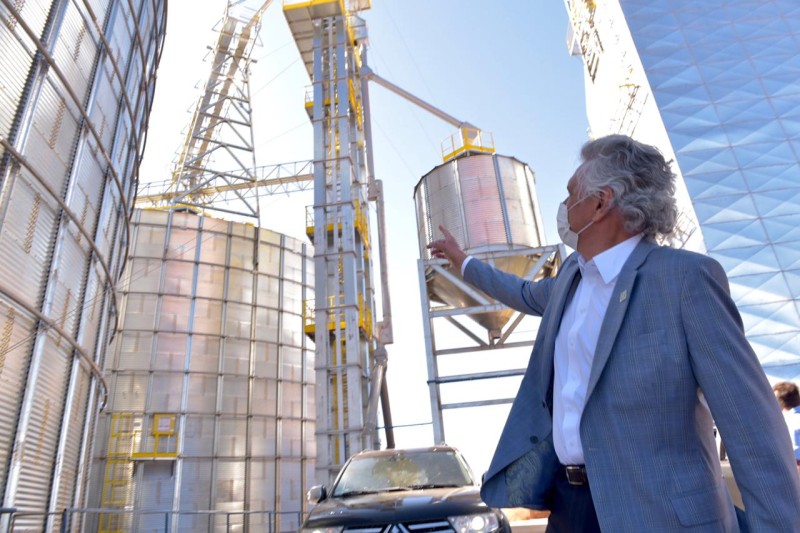 Goiás registrou crescimento de 1.236% na geração empregos formais em 2021 