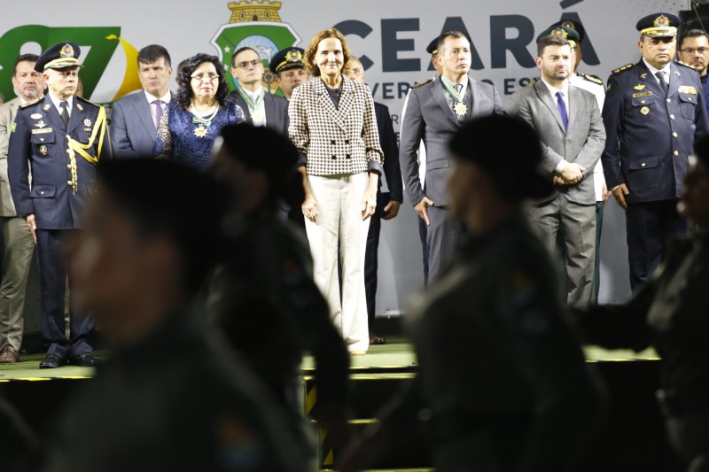 Aniversário dos 187 anos da PMCE é marcado com solenidade de entrega de medalhas e honrarias
