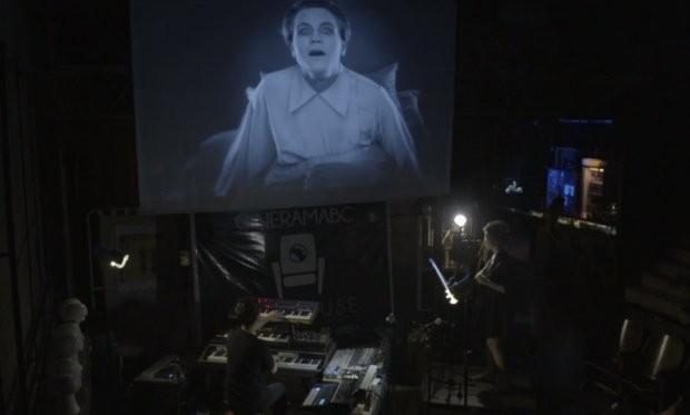 Fundação Catarinense de Cultura leva cinema com trilha ao vivo a cidades da Serra, Oeste e Vale do Itajaí 
