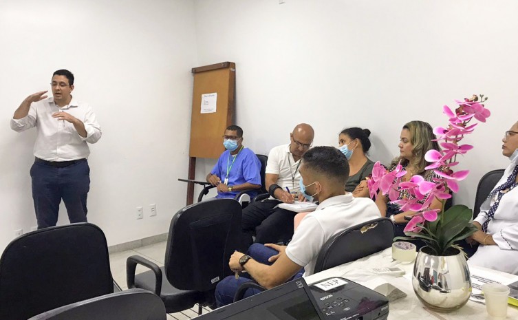 Hospital Regional de Araguaína realiza palestra sobre importância da prevenção e diagnóstico precoce do câncer bucal