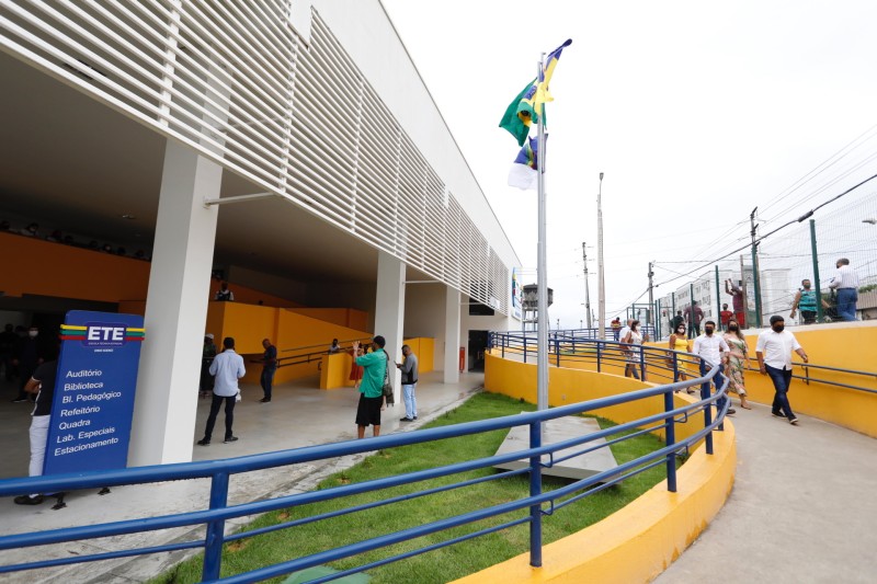 Escola Técnica Estadual Chico Science, é inaugura em Olinda