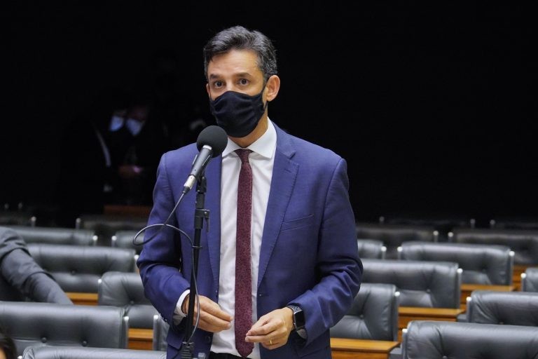 Comissão rejeita proposta que cria fundo para revitalização do rio São Francisco
