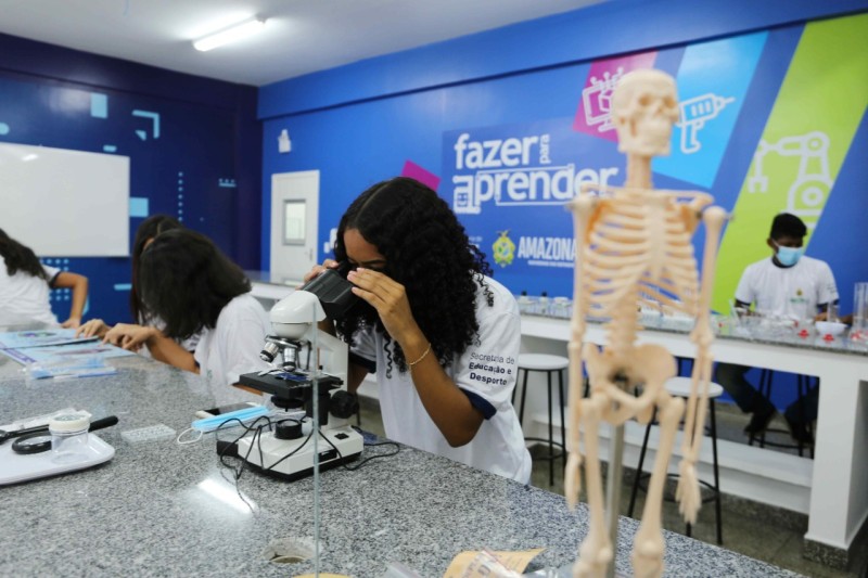 Escolas da rede estadual têm 840 projetos aprovados no Programa Ciência na Escola