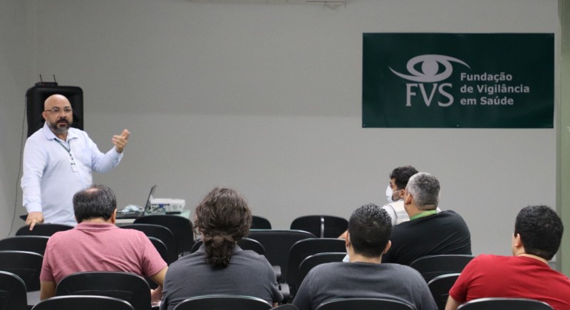 FVS-RCP realiza reunião mensal com pesquisadores para avaliação das pesquisas científicas sobre Vigilância em Saúde