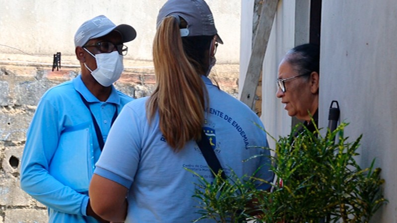 Prefeitura alerta sobre aumento da infestação do Aedes aegypti e orienta população sobre cuidados