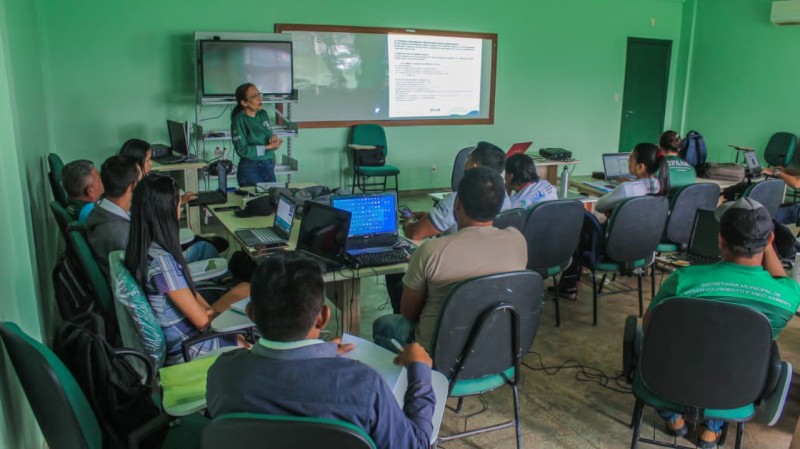 Em Boa Vista do Ramos, Ipaam inicia programação prévia da Semana do Meio Ambiente com capacitação