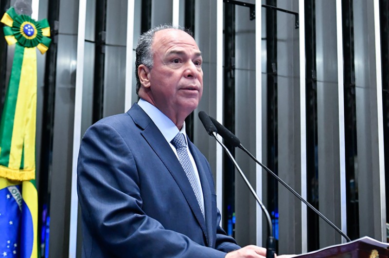 Para Fernando Bezerra, falta de obras estruturantes contribuiu para tragédia PE