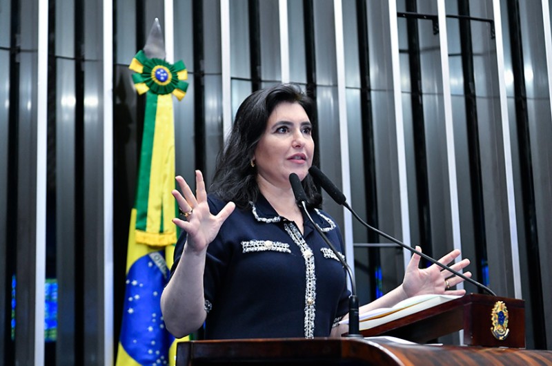 Simone Tebet defende mais participação das mulheres na política