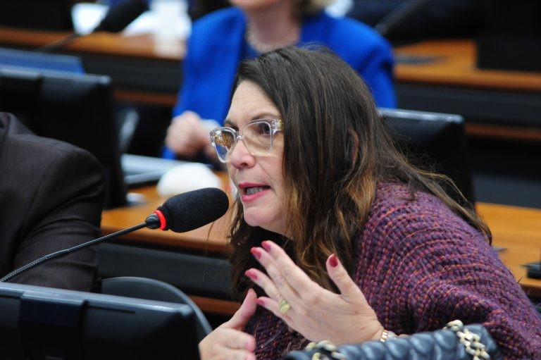Comissão especial da reforma tributária vai realizar audiências públicas com autoridades e especialistas