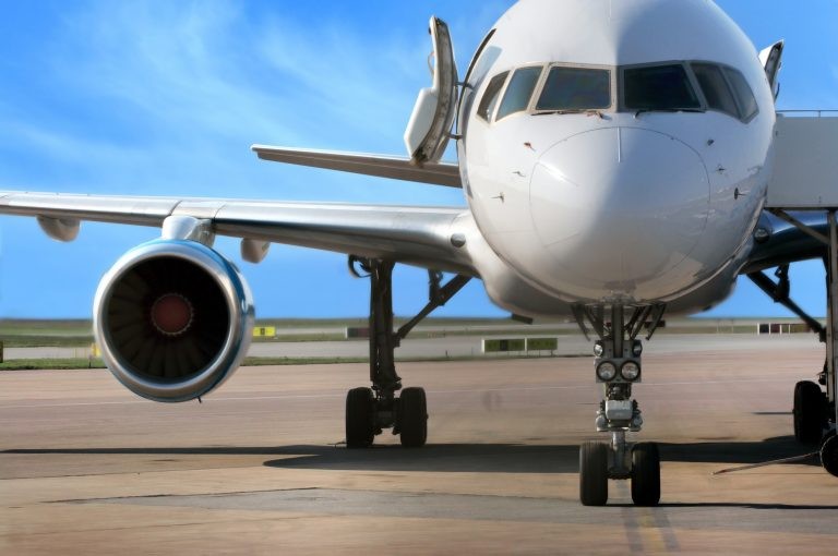 Lei reduz imposto sobre operações de arrendamento de aeronaves