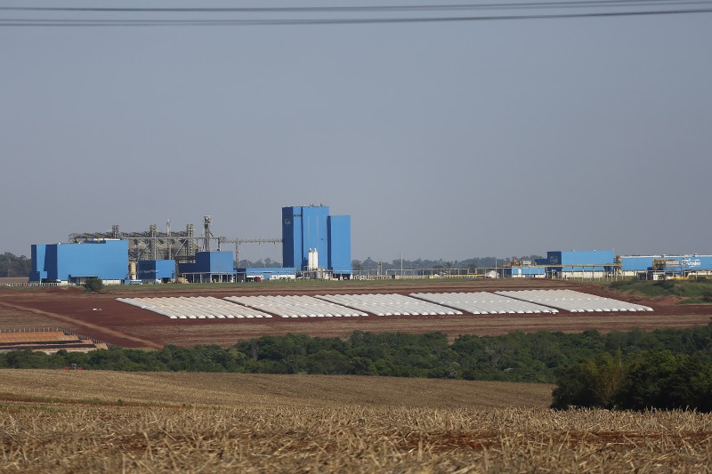 BRDE destina recursos para apoiar construção da esmagadora de soja da C.Vale