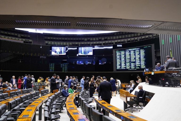 Câmara aprova realização de campanha de educação ambiental em junho; acompanhe