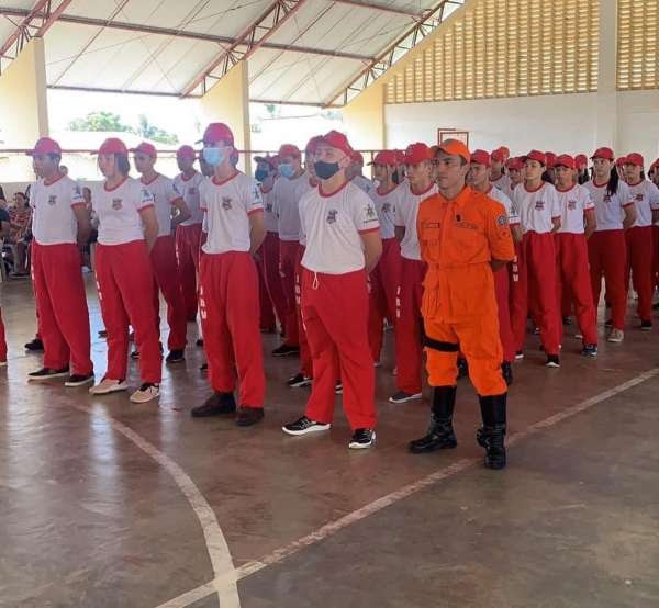 Corpo de Bombeiros inicia duas novas turmas do Jovem Brigadista de Valor em Camocim