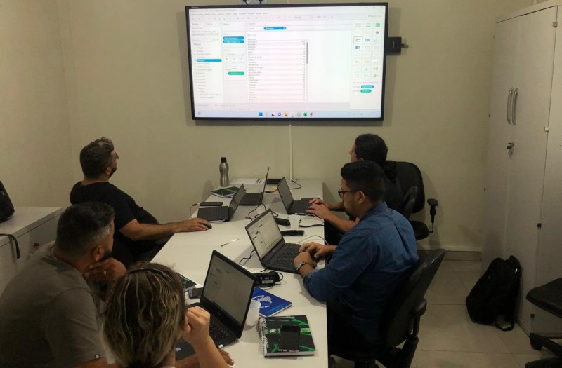 Tríplice fronteira: Sala de Situação em Saúde de Tabatinga recebe capacitação sobre análise epidemiológica da região