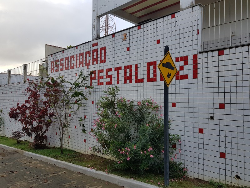Novo Termo de Fomento entre Prefeitura de João Neiva e Pestalozzi oferece mais serviços e profissionais à entidade