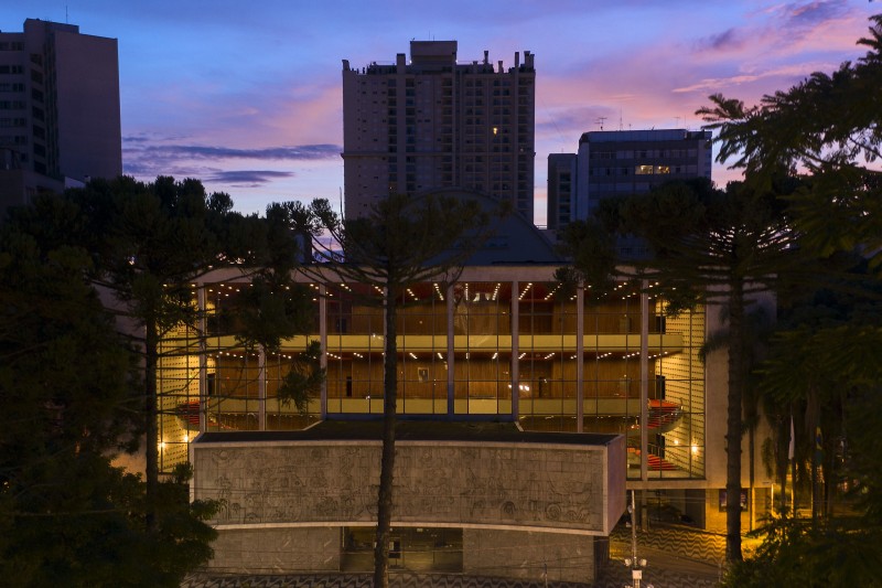 Centro Cultural Teatro Guaíra abre pauta para ocupação de auditórios