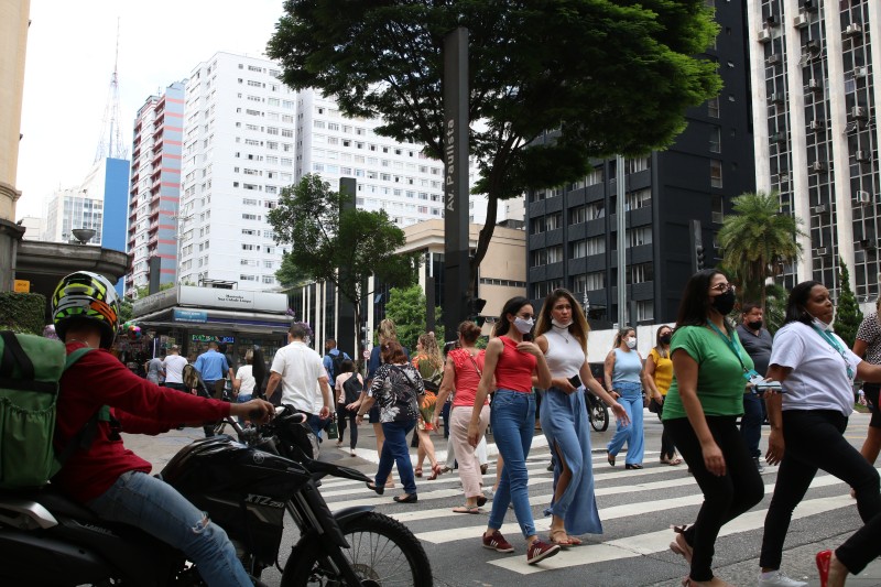 Covid-19: Brasil registra  36.189 casos e  43 mortes em 24 horas