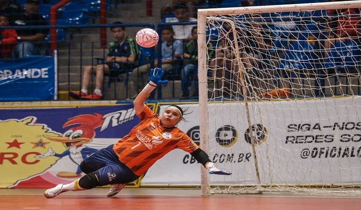 Serc/UCDB encanta, faz história e termina como vice-campeã da Taça Brasil de Futsal feminino