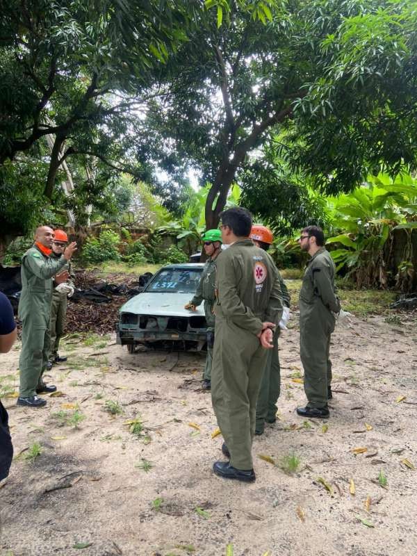 Profissionais do Samu lotados na Ciopaer da SSPDS participam de treinamento