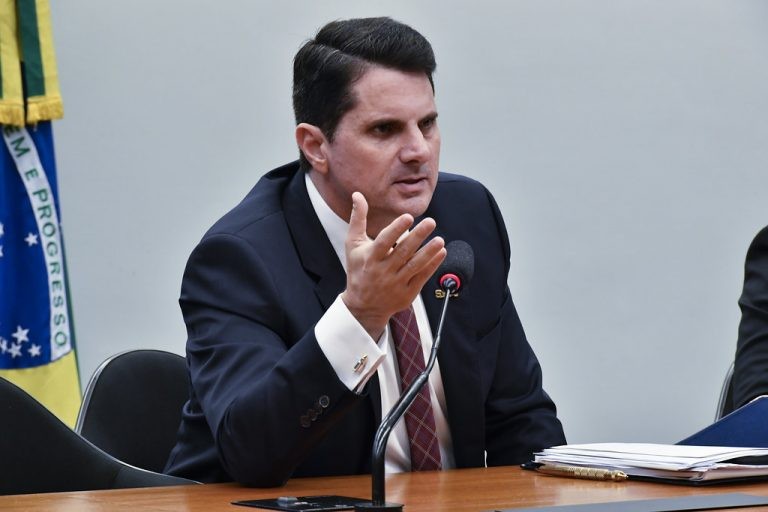 Comissão Mista de Orçamento debate falta de recursos para investimentos em 2023