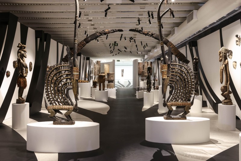 MON promove visita mediada, oficina e videoconferência da exposição de arte africana
