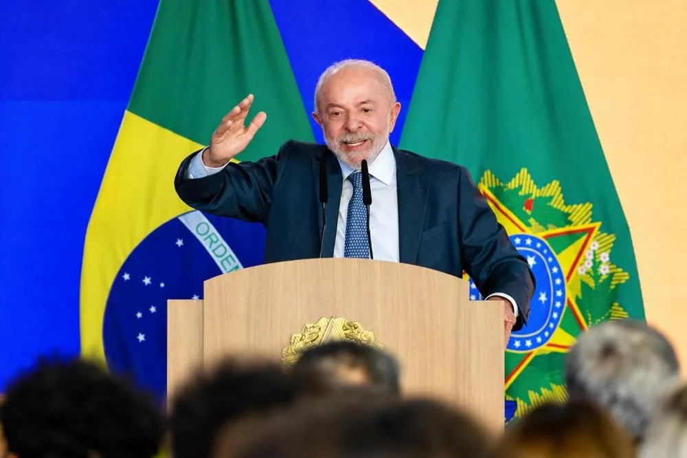 Manifesto Pró-Brasil mobiliza Frente suprapartidária pela soberania nacional e democracia.