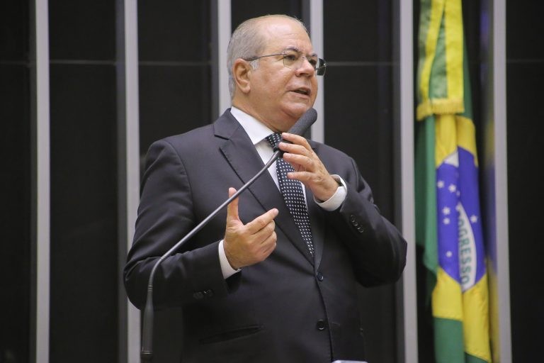 Aprovada urgência para projeto que impede cobrança de ICMS sobre custo adicional de energia