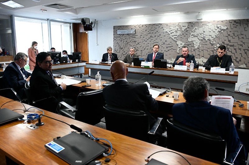 Alvo de divergência, projeto que muda fiscalização agropecuária será votado na quinta