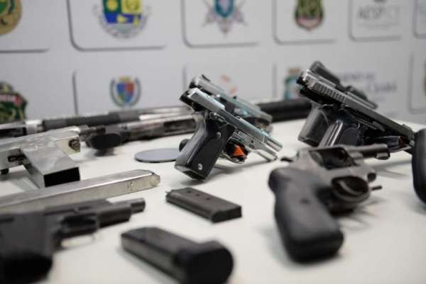 Fortaleza registra aumento de 27,3% na apreensão de armas nos cinco primeiros meses de 2022