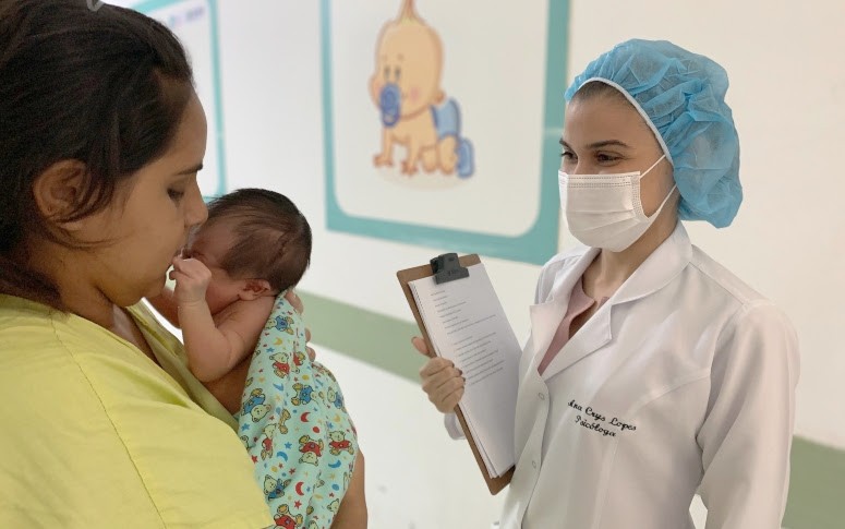 Entrevista: psicóloga do HMJMA explica diferenças entre baby blues e depressão pós-parto