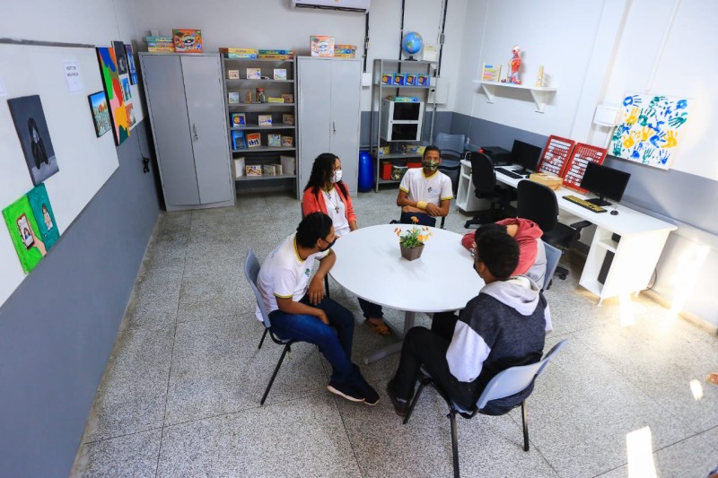 Governo entrega reformas em seis escolas de Aparecida