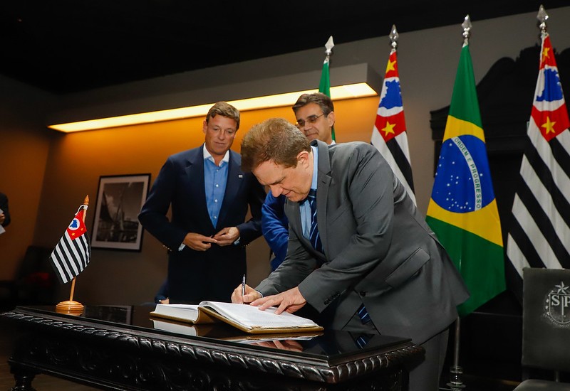 Hubert Alquéres assume Educação de SP e anuncia contratação de 2,9 mil professores