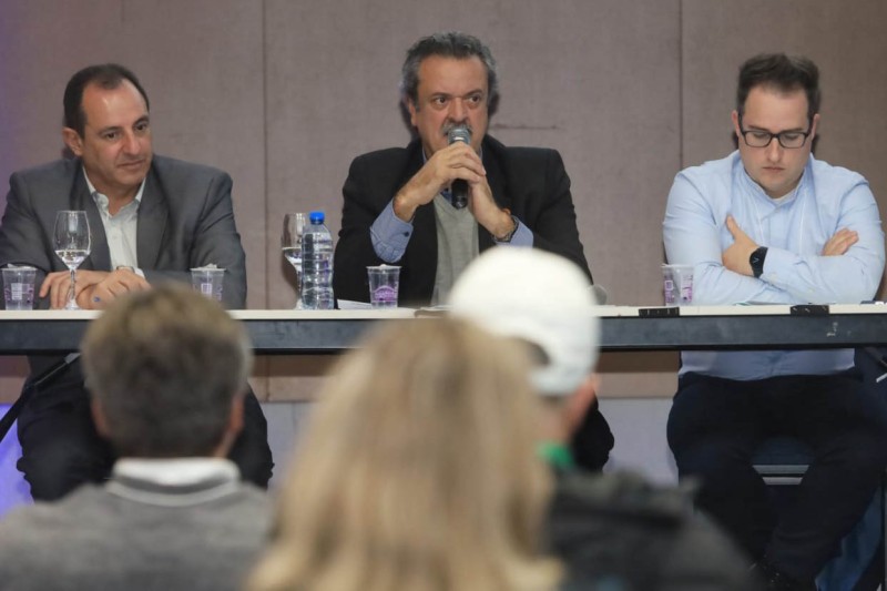 Estado lança oportunidades de capacitação e credenciamento para profissionais do turismo