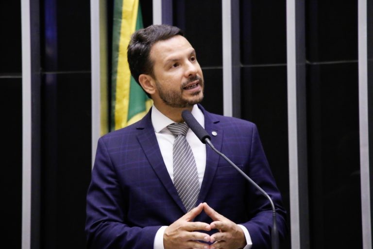 Comissão promove audiência pública sobre recentes cortes no orçamento da educação
