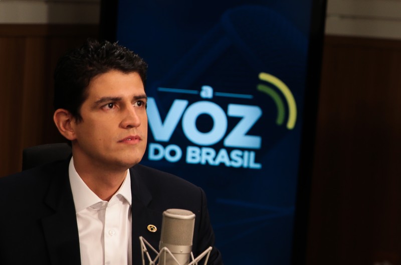 Leilões vão conceder 15 aeroportos para iniciativa privada em agosto